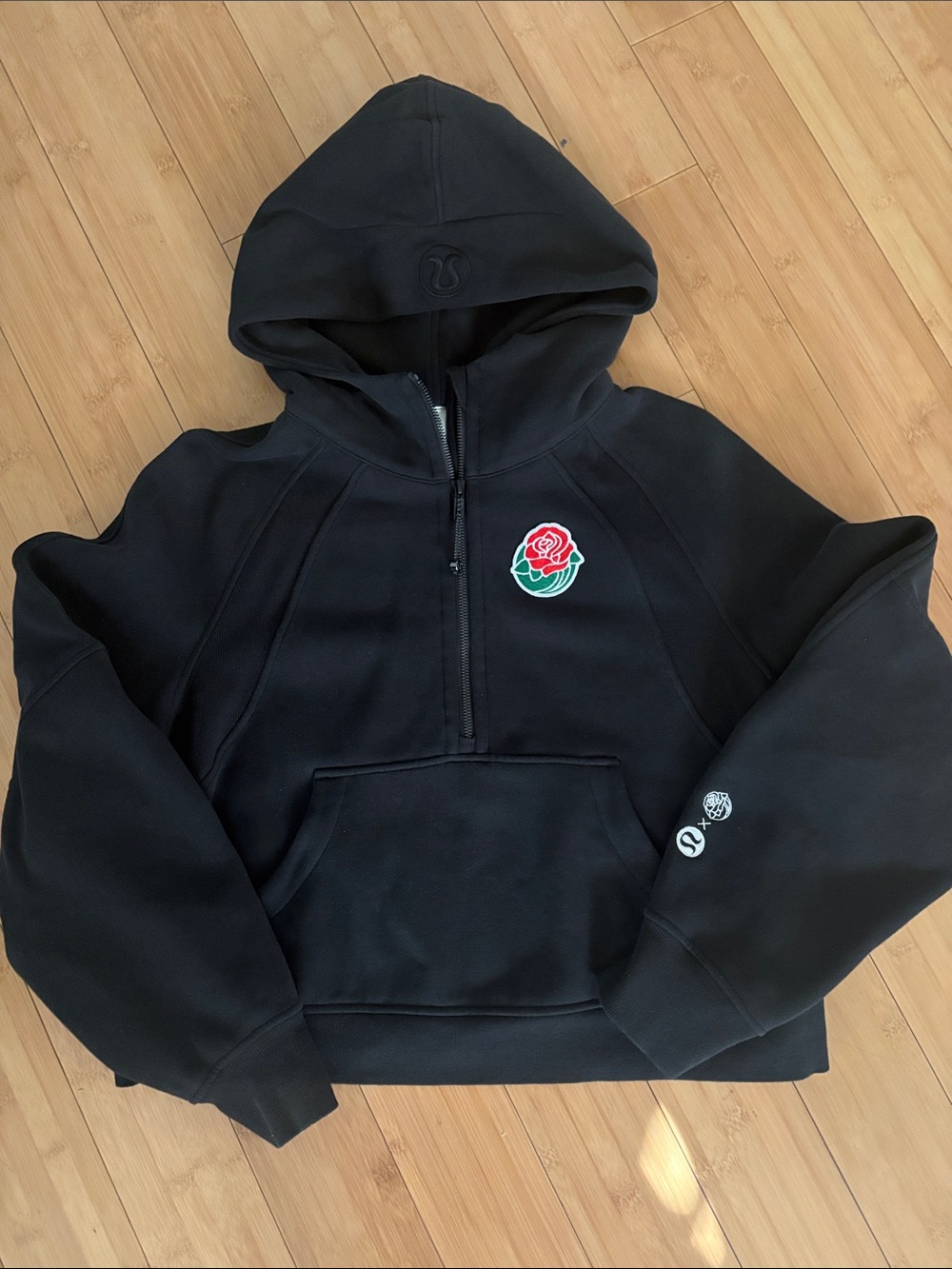 Lululemon x Pasadena tournament of the Roses collab Scuba half-zip hoodie sz M/L